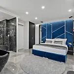 Dom wakacyjny Stunning In With Sauna Makarska