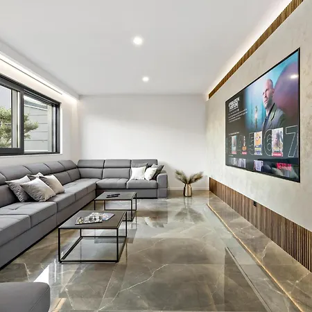 Nyaraló Stunning In With Sauna