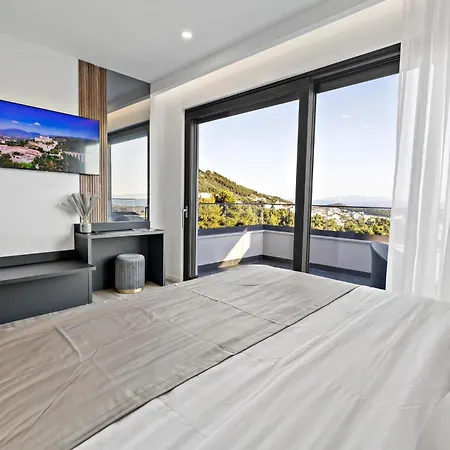 Stunning In With Sauna Макарска