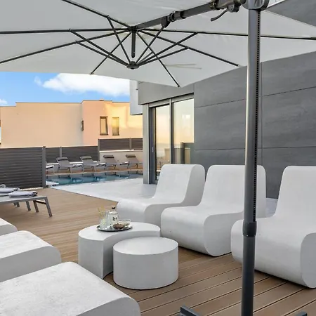 Stunning In With Sauna Makarska